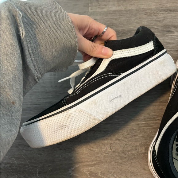 Vans Low Tops - Picture 4 of 7